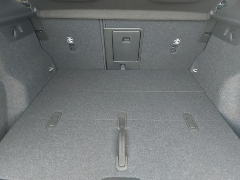 Used Volvo XC40 2025 for sale - 77324916: Photo 8