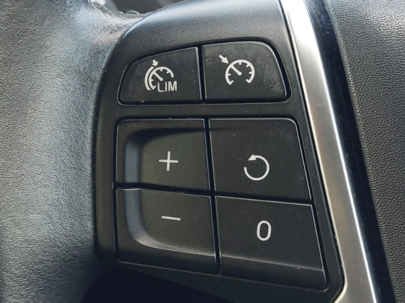 Used Volvo V40 2019 for sale - 76427414: Photo 16