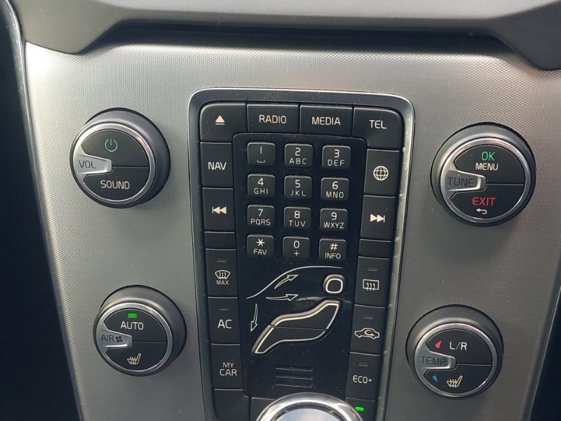 Used Volvo V40 2019 for sale - 76427414: Photo 17