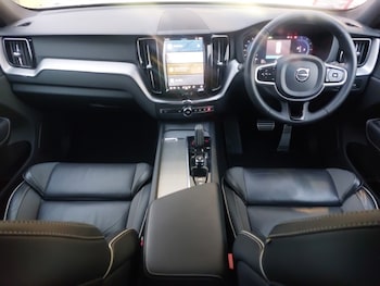 Used Volvo XC60 2022 for sale - 76987187: Photo