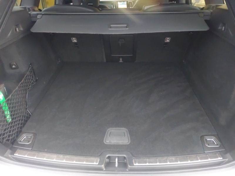 Used Volvo XC60 2022 for sale - 76987187: Photo 8