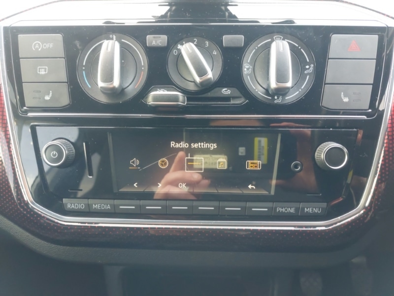 Used Volkswagen up! 2018 for sale - 76937861: Photo 13