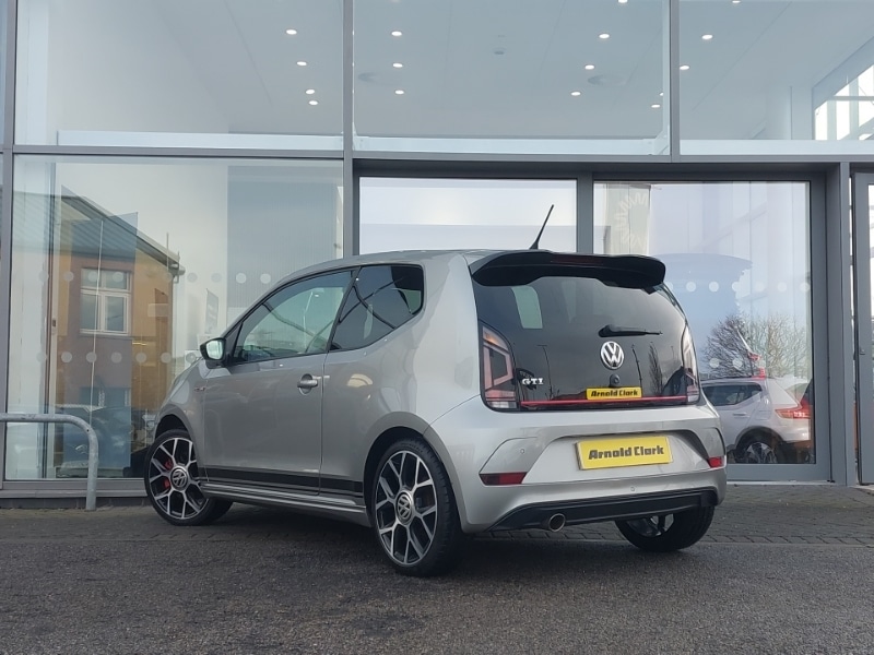 Used Volkswagen up! 2018 for sale - 76937861: Photo 3