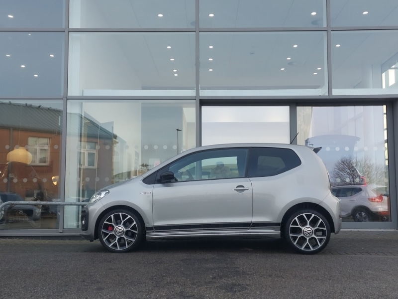 Used Volkswagen up! 2018 for sale - 76937861: Photo 4