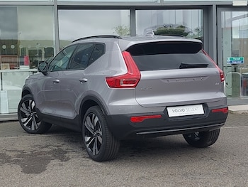 Used Volvo XC40 2025 for sale - 78895659: Photo