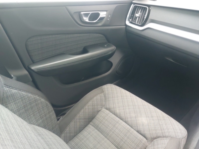 Used Volvo V60 2021 for sale - 76145670: Photo 11
