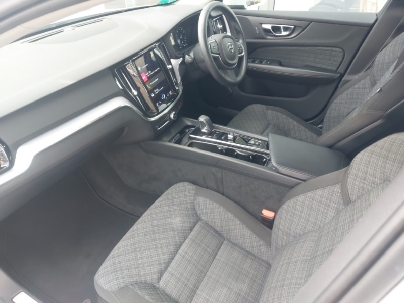 Used Volvo V60 2021 for sale - 76145670: Photo 5
