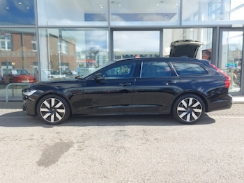 Used Volvo V90 2025 for sale - 78932901: Photo