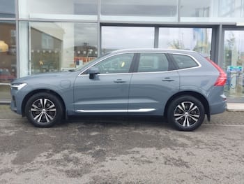 Used Volvo XC60 2023 for sale - 79618554: Photo