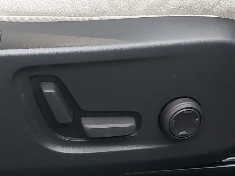 Used Volvo XC40 2022 for sale - 76915508: Photo 15