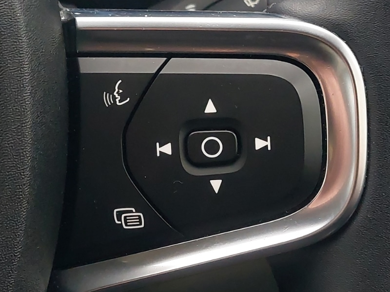 Used Volvo XC40 2022 for sale - 76915508: Photo 16