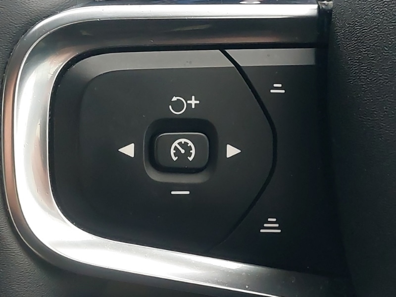 Used Volvo XC40 2022 for sale - 76915508: Photo 17