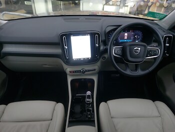 Used Volvo XC40 2022 for sale - 76915508: Photo