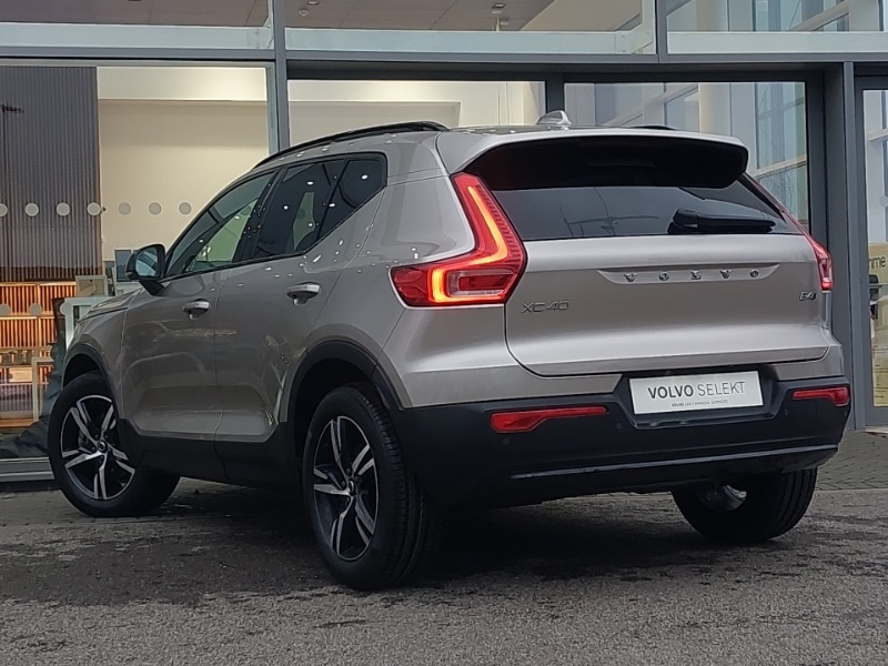 Used Volvo XC40 2022 for sale - 76915508: Photo 3