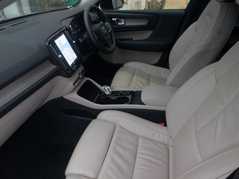 Used Volvo XC40 2022 for sale - 76915508: Photo 5