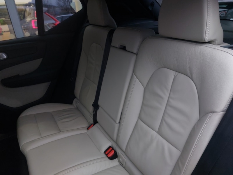 Used Volvo XC40 2022 for sale - 76915508: Photo 6