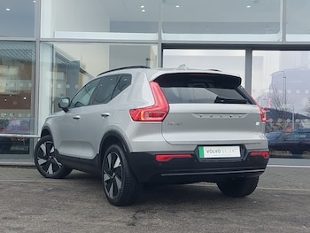 Used Volvo XC40 2024 for sale - 75267135: Photo