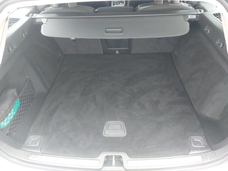 Used Volvo V60 2021 for sale - 76403544: Photo 8