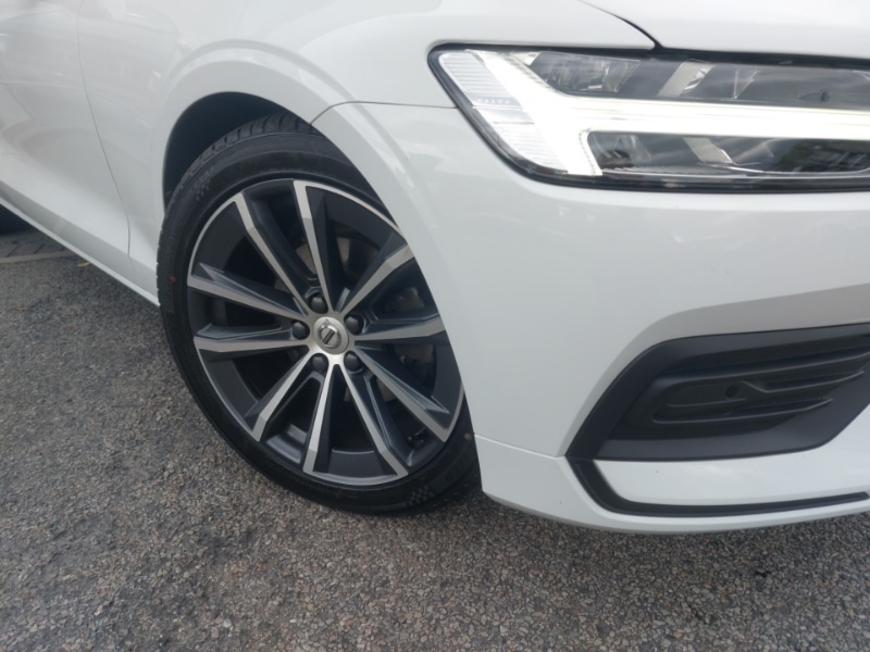 Used Volvo V60 2021 for sale - 76403544: Photo 9