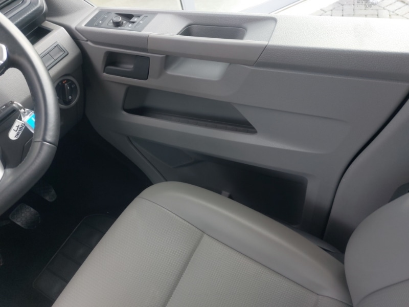 Used Volkswagen Transporter Shuttle 2024 for sale - 78103440: Photo 10