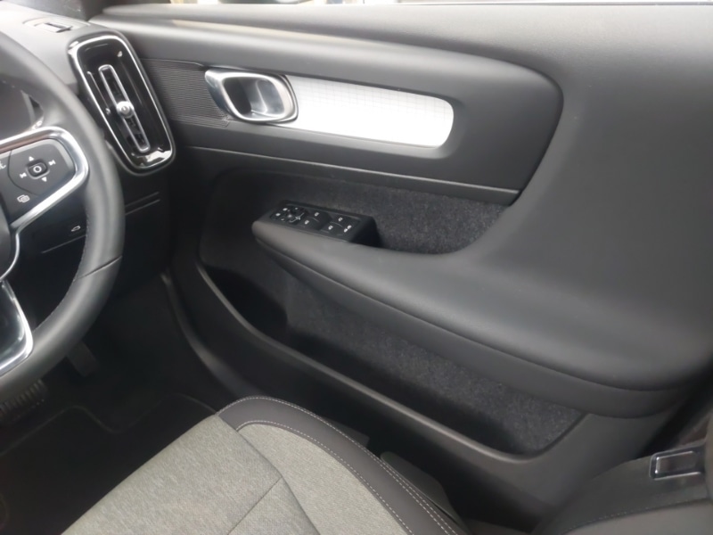 Used Volvo XC40 2022 for sale - 76943140: Photo 10