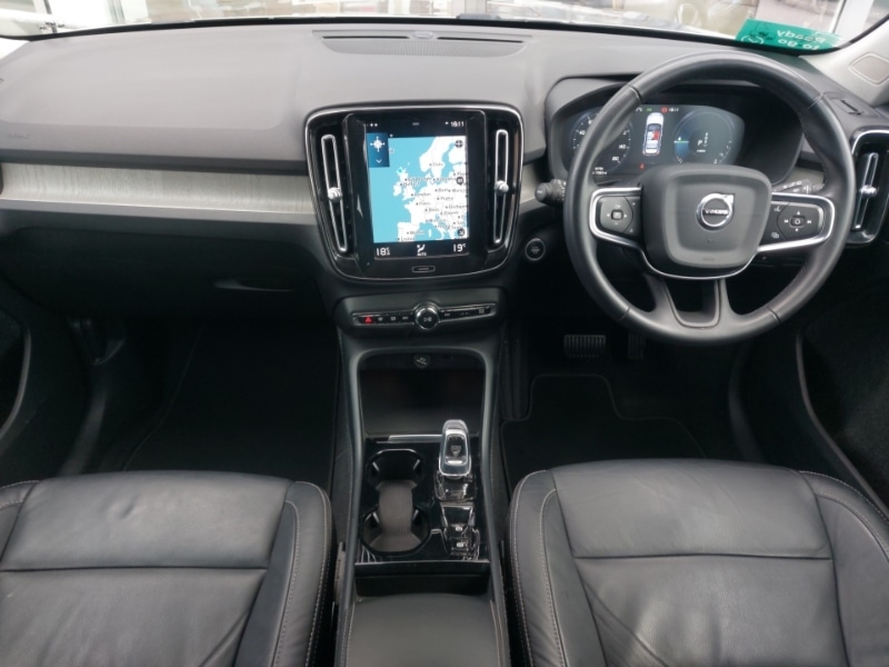 Used Volvo XC40 2022 for sale - 76055389: Photo 2