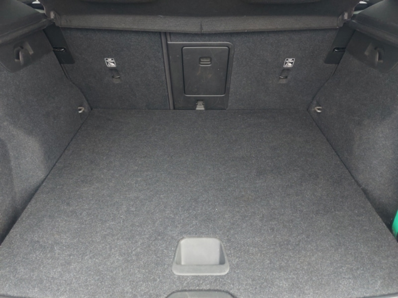 Used Volvo XC40 2022 for sale - 76055389: Photo 8