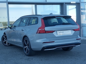Used Volvo V60 2025 for sale - 76052004: Photo 3