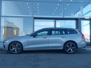 Used Volvo V60 2025 for sale - 76052004: Photo 4