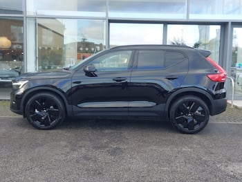Used Volvo XC40 2026 for sale - 79870115: Photo