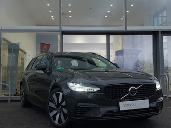 Used Volvo V90 2025 for sale - 79347924: Photo