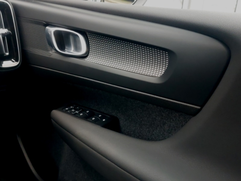 Used Volvo XC40 2021 for sale - 76639109: Photo 10