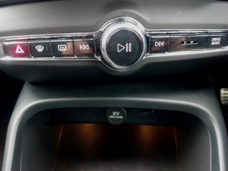 Used Volvo XC40 2021 for sale - 76639109: Photo 14