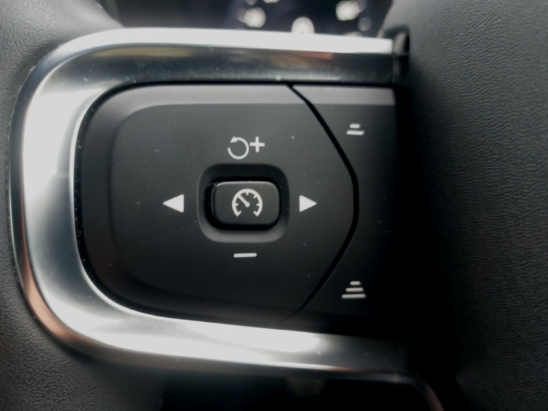 Used Volvo XC40 2021 for sale - 76639109: Photo 18