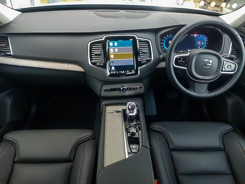 Used Volvo XC90 2024 for sale - 77039423: Photo 2