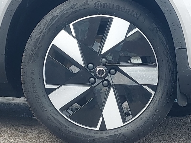 Used Volvo EX40 2025 for sale - 77942706: Photo 9