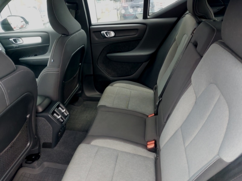 Used Volvo XC40 2023 for sale - 76478386: Photo 6