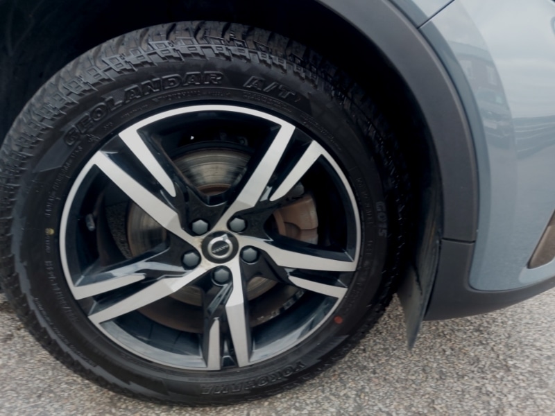 Used Volvo XC40 2023 for sale - 76478386: Photo 9