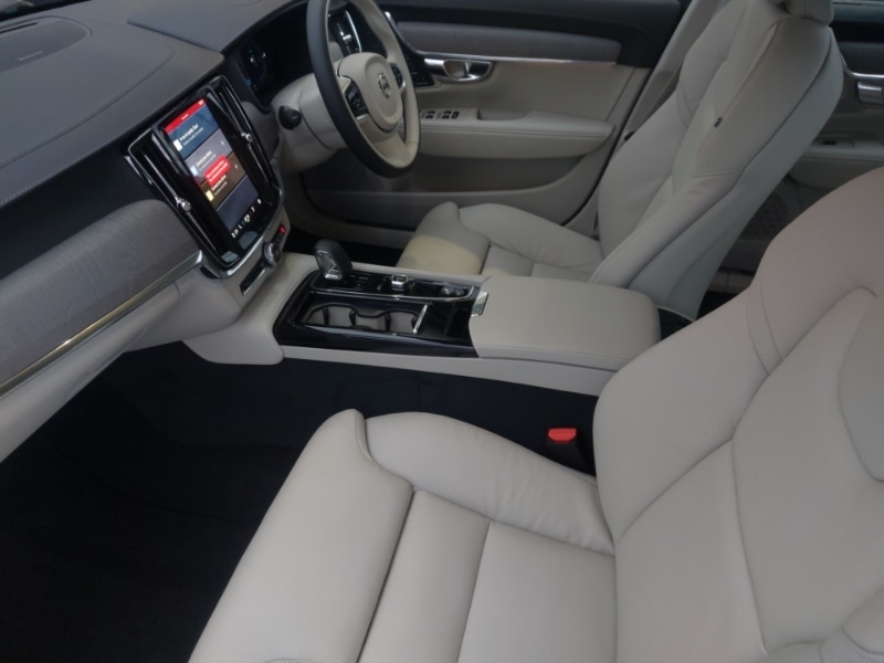 Used Volvo V90 2025 for sale - 76721434: Photo 5