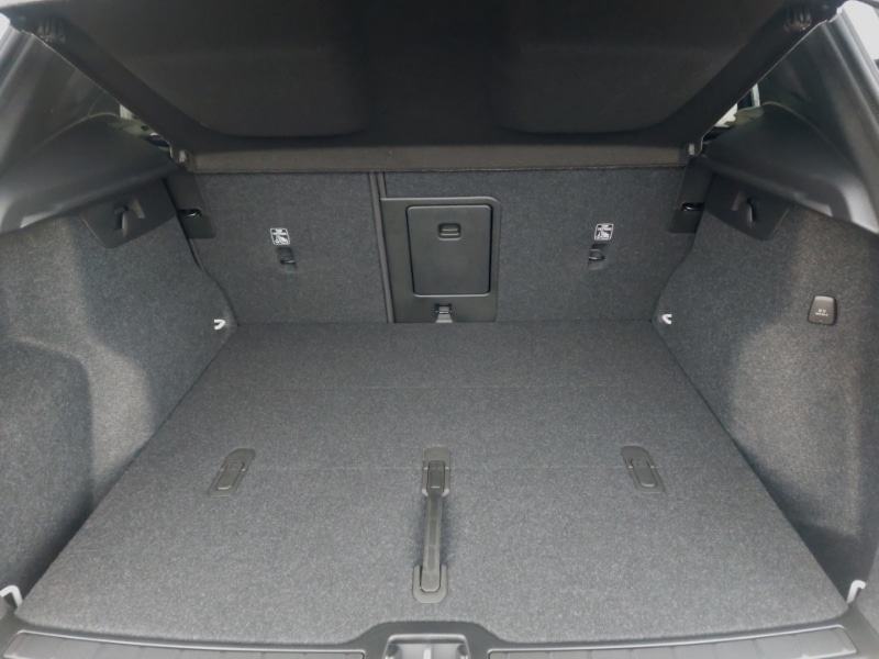 Used Volvo XC40 2025 for sale - 76816344: Photo 8