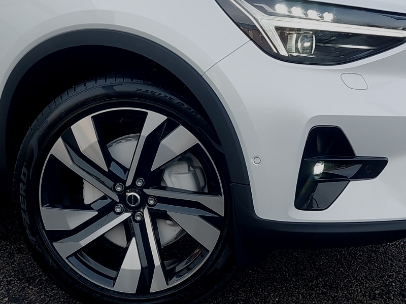 Used Volvo XC40 2025 for sale - 76816344: Photo 9