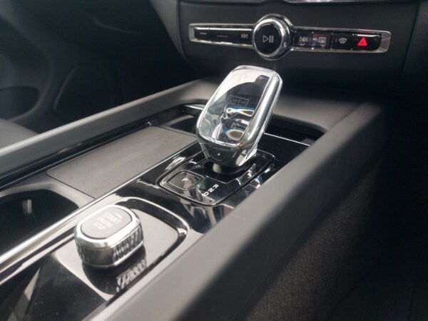 Used Volvo XC60 2024 for sale - 75687055: Photo 19