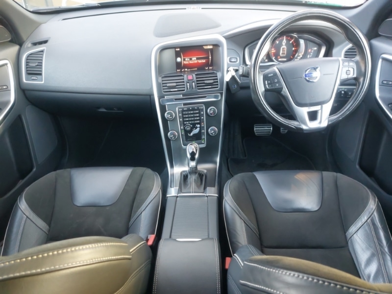 Used Volvo XC60 2017 for sale - 77531183: Photo 2