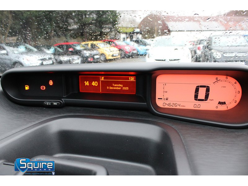 Used Citroen C3 Picasso 2017 for sale - 76906085: Photo 7