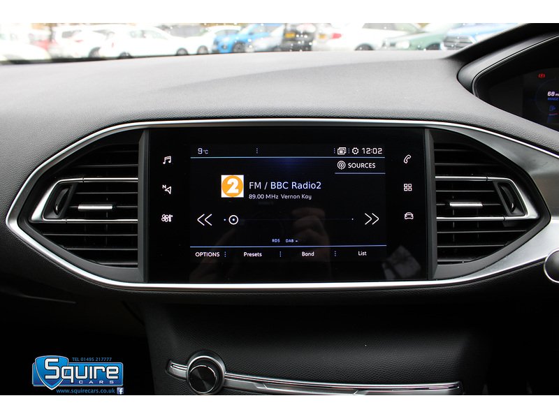 Used Peugeot 308 2021 for sale - 76496960: Photo 13