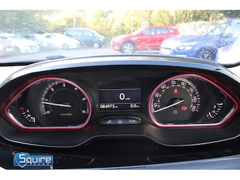 Used Peugeot 2008 2017 for sale - 79335060: Photo
