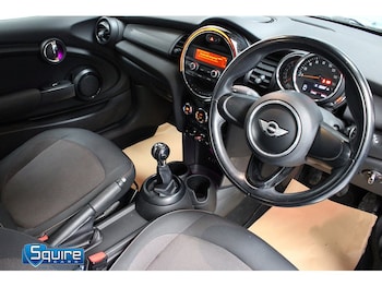 Used MINI Hatch 2018 for sale - 78713531: Photo