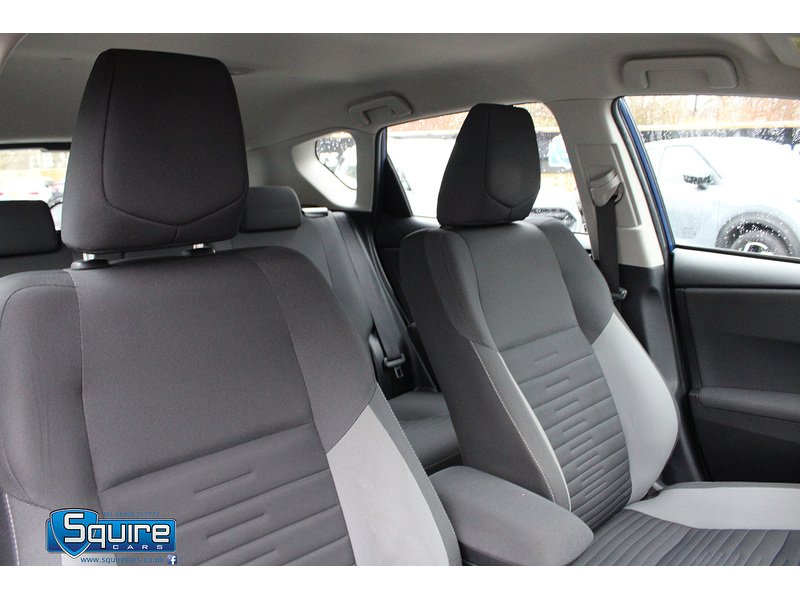 Used Toyota Auris 2018 for sale - 76450380: Photo 5