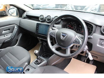 Used Dacia Duster 2022 for sale - 78756120: Photo