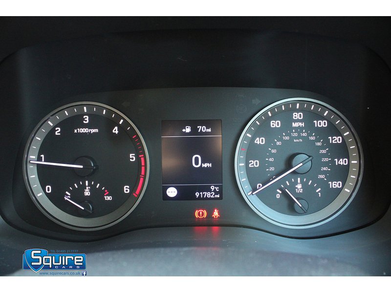 Used Hyundai TUCSON 2018 for sale - 76906068: Photo 2